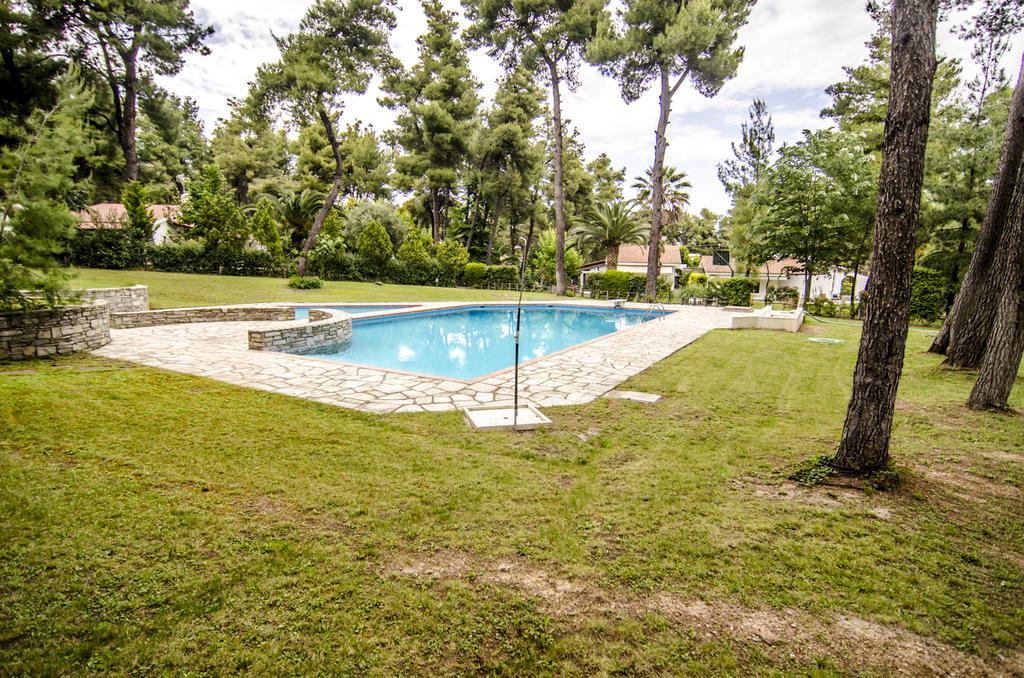 Beautiful Holiday Villa In Sani Sani  Buitenkant foto