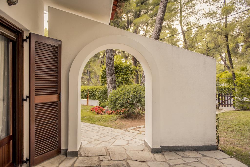 Beautiful Holiday Villa In Sani Sani  Buitenkant foto
